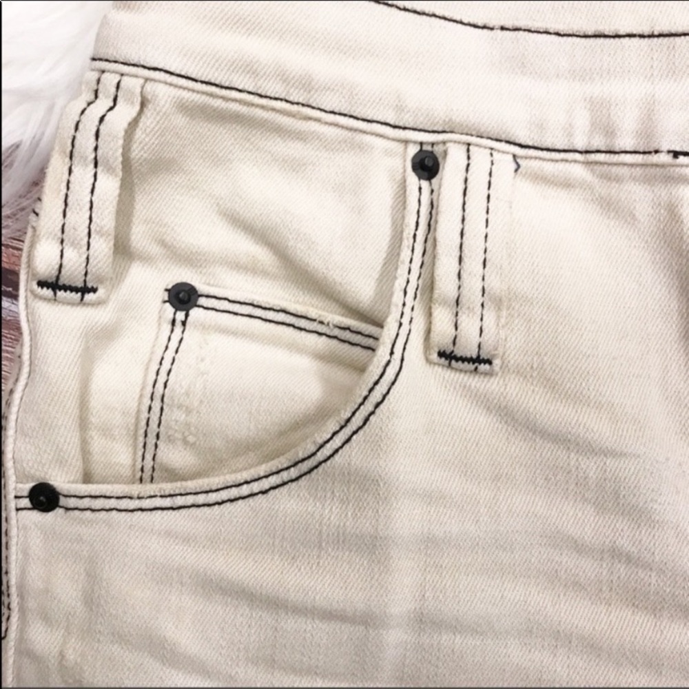 BDG High Rise Cream Roll Up Jean Denim Shorts - Picture 6 of 8